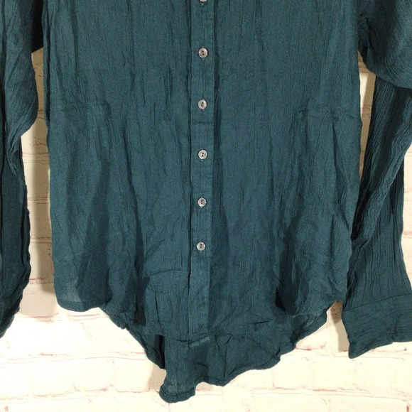 Prana Long Sleeve Button Down Top with Pockets - Size Medium - Picture 3 of 8